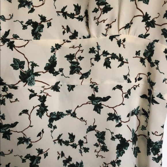 Ivy Dress - Picture 2 of 4